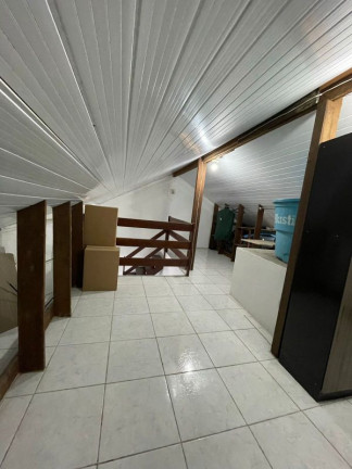 Imagem Casa com 3 Quartos à Venda, 160 m² em Passo Das Pedras - Porto Alegre Imagem Casa com 3 Quartos à Venda, 160 m² em Passo Das Pedras - Porto Alegre