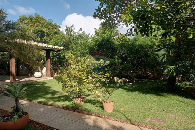 Imagem Casa de Condomínio com 3 Quartos para Alugar, em Itacimirim - Camaçari Imagem Casa de Condomínio com 3 Quartos para Alugar, em Itacimirim - Camaçari