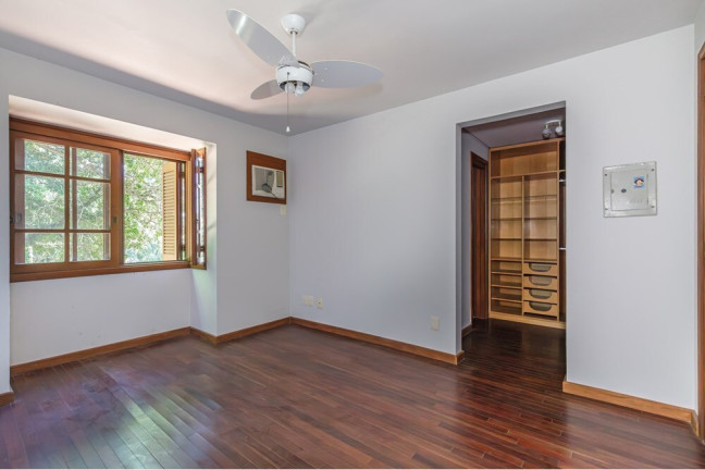 Imagem Casa de Condomínio com 3 Quartos à Venda, 205 m² em Ipanema - Porto Alegre Imagem Casa de Condomínio com 3 Quartos à Venda, 205 m² em Ipanema - Porto Alegre