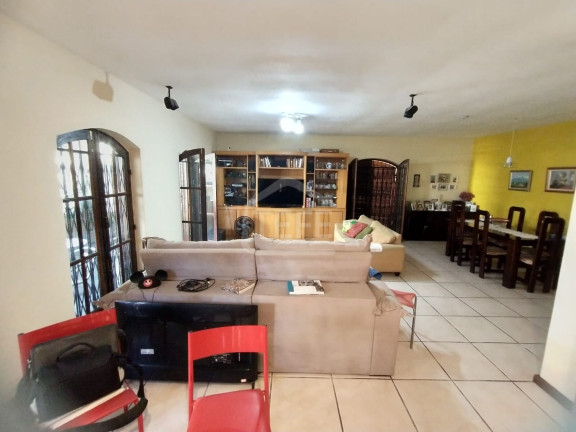 Imagem Casa com 4 Quartos à Venda, 429 m² em Jardim Guanabara - Rio De Janeiro
