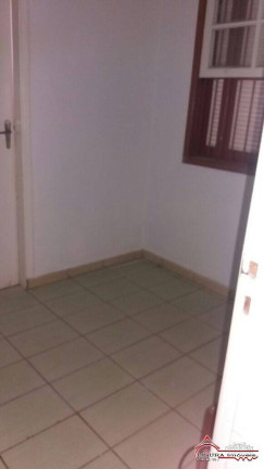 Imagem Casa com 4 Quartos à Venda, 250 m² em Centro - Jacareí Imagem Casa com 4 Quartos à Venda, 250 m² em Centro - Jacareí