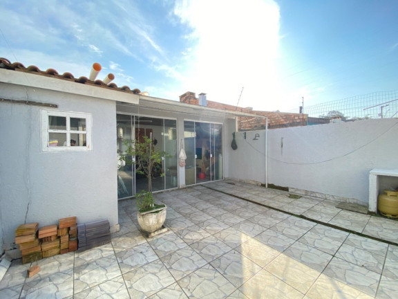 Imagem Casa com 2 Quartos à Venda, 51 m² em Hípica - Porto Alegre Imagem Casa com 2 Quartos à Venda, 51 m² em Hípica - Porto Alegre