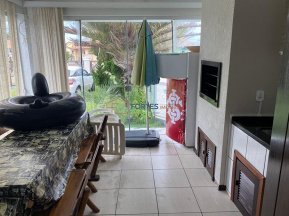 Imagem Sobrado com 3 Quartos à Venda, 1.000 m² em Nova Tramandaí - Nova Tramandaí Imagem Sobrado com 3 Quartos à Venda, 1.000 m² em Nova Tramandaí - Nova Tramandaí