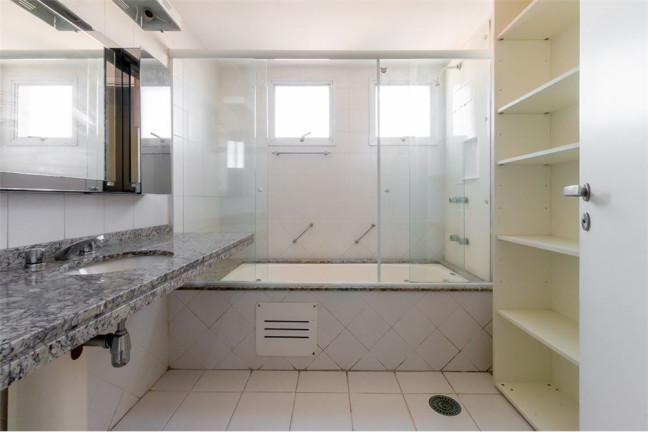 Imagem Imóvel com 4 Quartos à Venda, em Lar São Paulo - São Paulo Imagem Imóvel com 4 Quartos à Venda, em Lar São Paulo - São Paulo