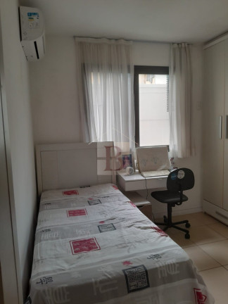 Imagem Imóvel com 2 Quartos à Venda, 60 m² em Centro - Niterói