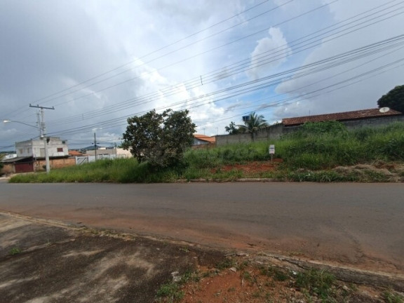 Imagem Terreno à Venda, 624 m² em Residencial São Leopoldo Complemento - Goiânia Imagem Terreno à Venda, 624 m² em Residencial São Leopoldo Complemento - Goiânia