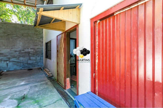 Imagem Casa com 3 Quartos à Venda, 170 m² em Jardim Itu - Porto Alegre Imagem Casa com 3 Quartos à Venda, 170 m² em Jardim Itu - Porto Alegre
