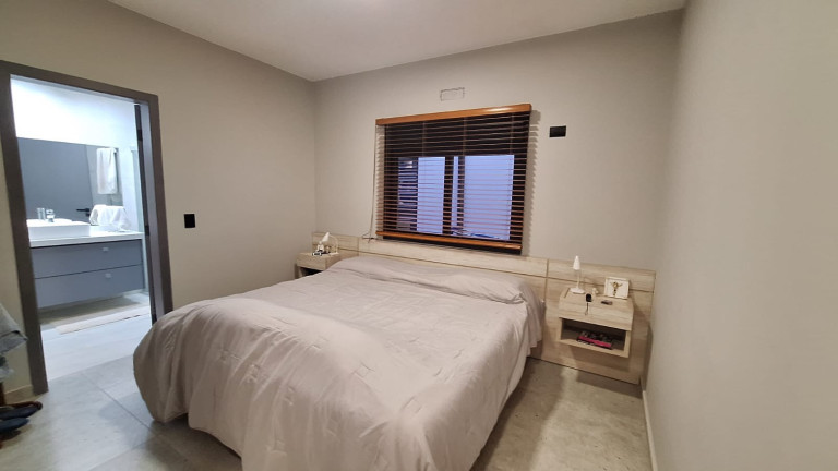 Imagem Casa com 2 Quartos à Venda, 163 m² em Recreio Maristela - Atibaia