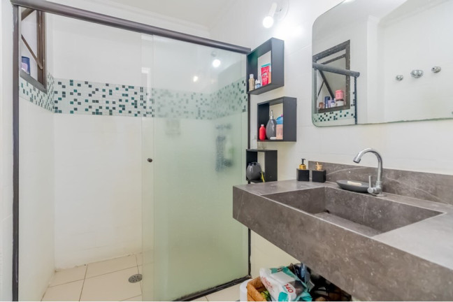 Imagem Imóvel com 3 Quartos à Venda, 130 m² em Vila Suzana - São Paulo Imagem Imóvel com 3 Quartos à Venda, 130 m² em Vila Suzana - São Paulo
