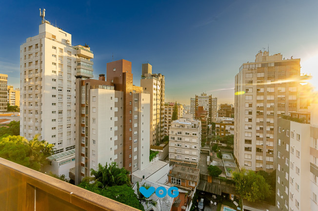 Imagem Imóvel com 3 Quartos à Venda, 184 m² em Rio Branco - Porto Alegre