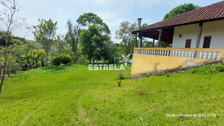 Imagem Imóvel com 3 Quartos à Venda, 160 m² em Verava - Ibiúna Imagem Imóvel com 3 Quartos à Venda, 160 m² em Verava - Ibiúna