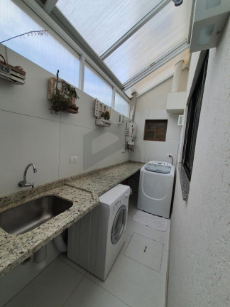 Imagem Casa de Condomínio com 3 Quartos à Venda, 170 m² em São Lourenço - Curitiba Imagem Casa de Condomínio com 3 Quartos à Venda, 170 m² em São Lourenço - Curitiba