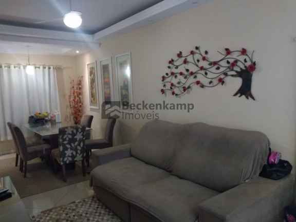 Imagem Casa com 3 Quartos à Venda, em Jardim Amália - Volta Redonda Imagem Casa com 3 Quartos à Venda, em Jardim Amália - Volta Redonda