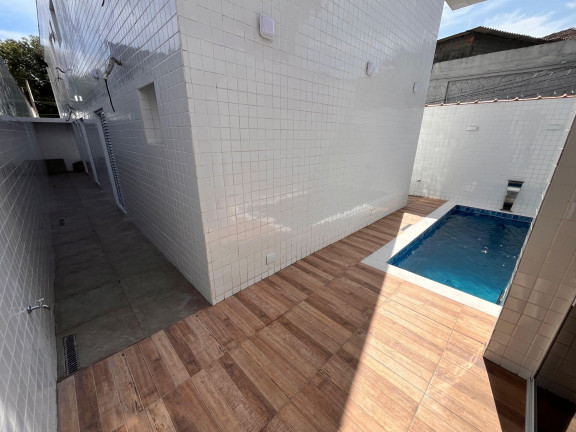 Imagem Casa com 3 Quartos à Venda, 180 m² em Embaré - Santos Imagem Casa com 3 Quartos à Venda, 180 m² em Embaré - Santos