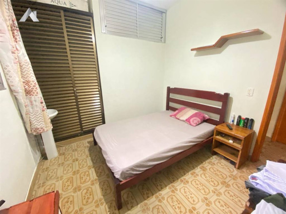Imagem Sobrado com 6 Quartos à Venda, 194 m² em Centro - Mongagua Imagem Sobrado com 6 Quartos à Venda, 194 m² em Centro - Mongagua
