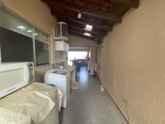 Imagem Casa com 3 Quartos à Venda, 200 m² em Carandá Bosque - Campo Grande