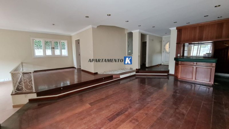Imagem Imóvel com 4 Quartos à Venda, 340 m² em Alphaville - Santana De Parnaíba Imagem Imóvel com 4 Quartos à Venda, 340 m² em Alphaville - Santana De Parnaíba