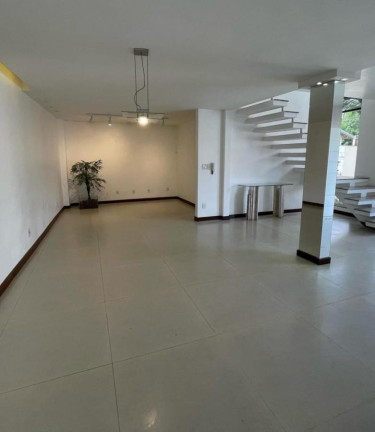 Imagem Casa com 3 Quartos à Venda, em Itaborai - Itaboraí Imagem Casa com 3 Quartos à Venda, em Itaborai - Itaboraí