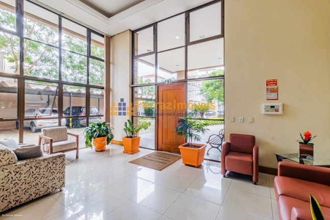 Imagem Apartamento com 3 Quartos à Venda, 77 m² em Santana - Porto Alegre Imagem Apartamento com 3 Quartos à Venda, 77 m² em Santana - Porto Alegre