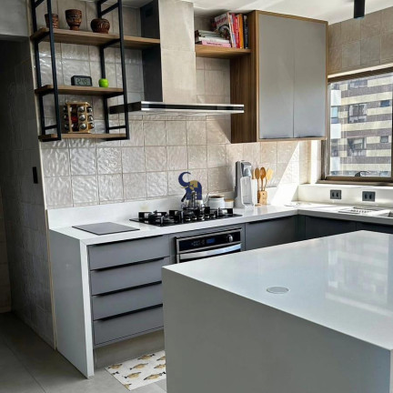 Imagem Apartamento com 4 Quartos à Venda, 225 m² em Patamares - Salvador