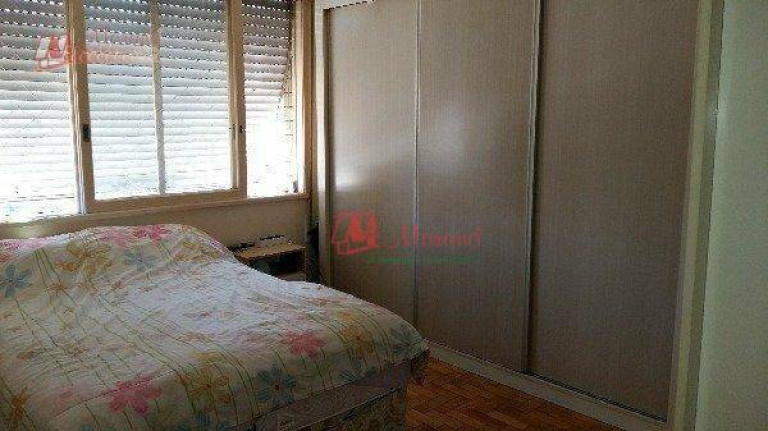 Imagem Apartamento com 3 Quartos à Venda, 88 m² em Santa Cecília - Porto Alegre Imagem Apartamento com 3 Quartos à Venda, 88 m² em Santa Cecília - Porto Alegre