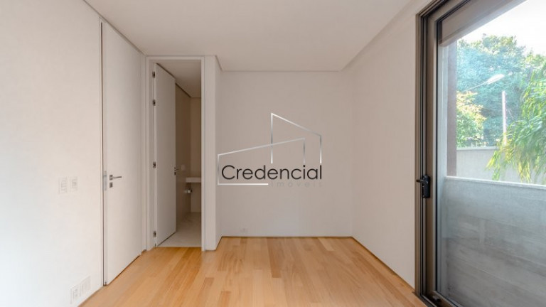 Imagem Apartamento com 3 Quartos à Venda, 315 m² em Cabral - Curitiba