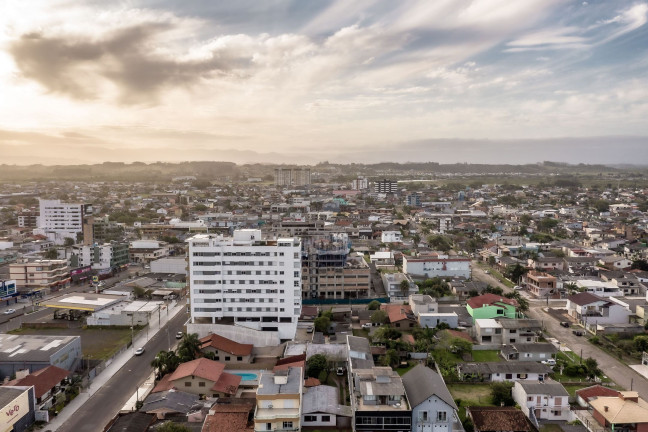 Imagem Apartamento com 2 Quartos à Venda, 80 m² em Centro - Torres