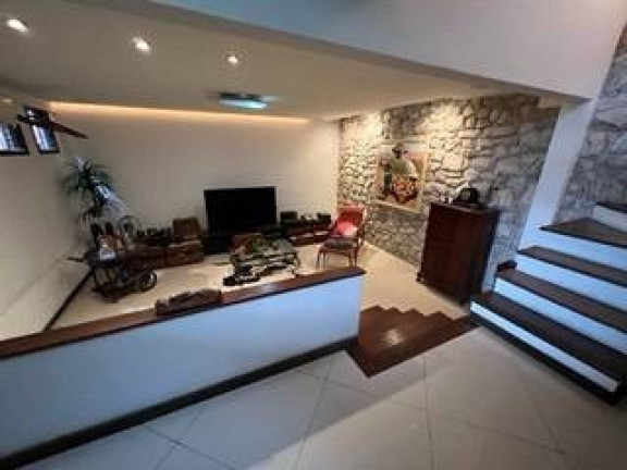 Imagem Casa com 4 Quartos à Venda, 280 m² em Botafogo - Rio De Janeiro Imagem Casa com 4 Quartos à Venda, 280 m² em Botafogo - Rio De Janeiro