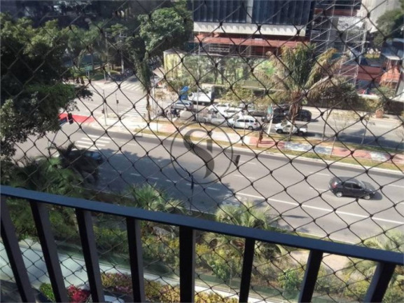Imagem Apartamento com 2 Quartos para Alugar, 130 m² em Itaim Bibi - São Paulo