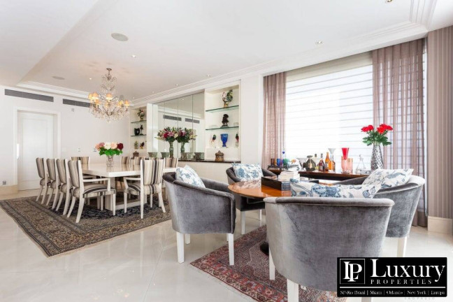 Imagem Apartamento com 3 Quartos à Venda, 367 m² em Itaim Bibi - São Paulo Imagem Apartamento com 3 Quartos à Venda, 367 m² em Itaim Bibi - São Paulo