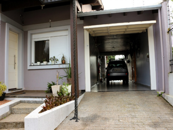 Imagem Casa com 3 Quartos à Venda, 195 m² em Protásio Alves - Porto Alegre