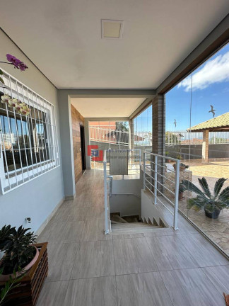 Imagem Casa com 4 Quartos à Venda, 450 m² em Barra Velha Imagem Casa com 4 Quartos à Venda, 450 m² em Barra Velha