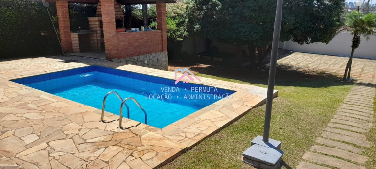 Imagem Casa com 3 Quartos à Venda, 550 m² em Jardim Boa Vista - Jundiaí Imagem Casa com 3 Quartos à Venda, 550 m² em Jardim Boa Vista - Jundiaí
