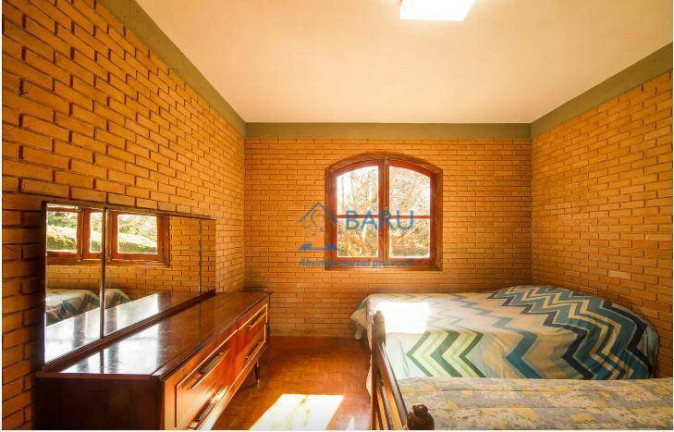 Imagem Casa com 3 Quartos à Venda, 192 m² em Campos Do Jordão - Campos Do Jordão Imagem Casa com 3 Quartos à Venda, 192 m² em Campos Do Jordão - Campos Do Jordão
