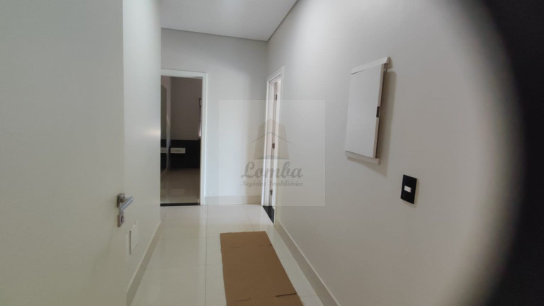 Imagem Casa com 5 Quartos à Venda, 382 m² em Jardim Itália - Cuiabá Imagem Casa com 5 Quartos à Venda, 382 m² em Jardim Itália - Cuiabá