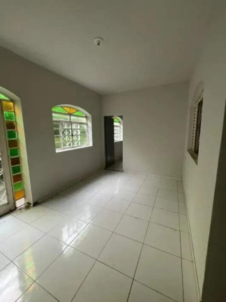 Imagem Casa com 5 Quartos para Alugar, 425 m² em Jaqueline - Belo Horizonte Imagem Casa com 5 Quartos para Alugar, 425 m² em Jaqueline - Belo Horizonte