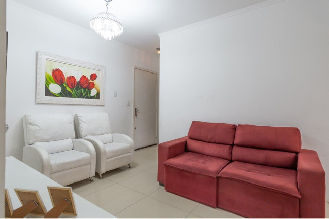 Imagem Imóvel com 2 Quartos à Venda, 56 m² em Glória - Porto Alegre Imagem Imóvel com 2 Quartos à Venda, 56 m² em Glória - Porto Alegre