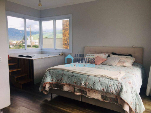 Imagem Casa com 3 Quartos à Venda, 170 m² em Centro - Osório Imagem Casa com 3 Quartos à Venda, 170 m² em Centro - Osório