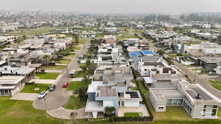 Imagem Casa de Condomínio com 4 Quartos à Venda, 180 m² em Dubai - Capão Da Canoa Imagem Casa de Condomínio com 4 Quartos à Venda, 180 m² em Dubai - Capão Da Canoa