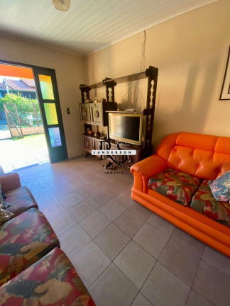 Imagem Casa com 4 Quartos à Venda, 120 m² em Centro - Torres Imagem Casa com 4 Quartos à Venda, 120 m² em Centro - Torres