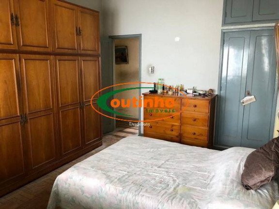 Imagem Casa com 6 Quartos à Venda, 367 m² em Tijuca - Rio De Janeiro Imagem Casa com 6 Quartos à Venda, 367 m² em Tijuca - Rio De Janeiro