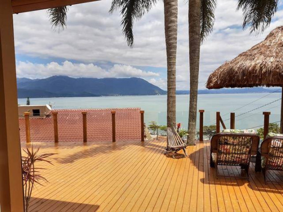 Imagem Casa com 3 Quartos à Venda, 550 m² em Ribeirão Da Ilha - Florianópolis Imagem Casa com 3 Quartos à Venda, 550 m² em Ribeirão Da Ilha - Florianópolis