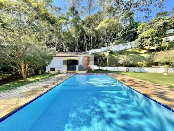 Imagem Casa com 4 Quartos à Venda, 478 m² em Centro - Embu Das Artes