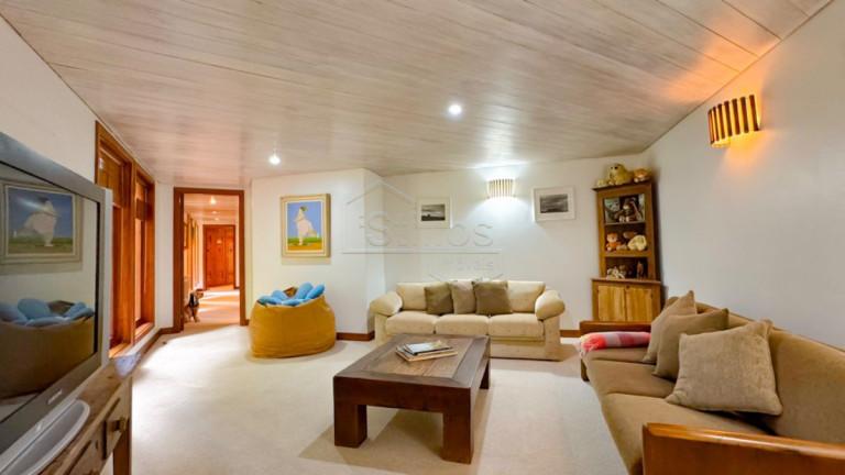 Imagem Casa de Condomínio com 8 Quartos à Venda, 1.140 m² em Capivari - Campos Do Jordão Imagem Casa de Condomínio com 8 Quartos à Venda, 1.140 m² em Capivari - Campos Do Jordão