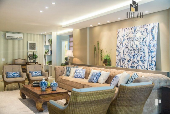 Imagem Apartamento com 3 Quartos à Venda, 375 m² em Centro - Balneário Camboriú