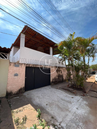 Imagem Sobrado com 7 Quartos à Venda, 300 m² em Setor Asa Branca - Goiânia Imagem Sobrado com 7 Quartos à Venda, 300 m² em Setor Asa Branca - Goiânia