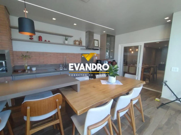 Imagem Casa com 3 Quartos à Venda, 198 m² em Jardim Imperial - Cuiabá Imagem Casa com 3 Quartos à Venda, 198 m² em Jardim Imperial - Cuiabá