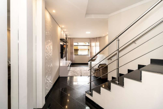Imagem Casa com 3 Quartos à Venda, 221 m² em  Vila Ivg  -  São Paulo 