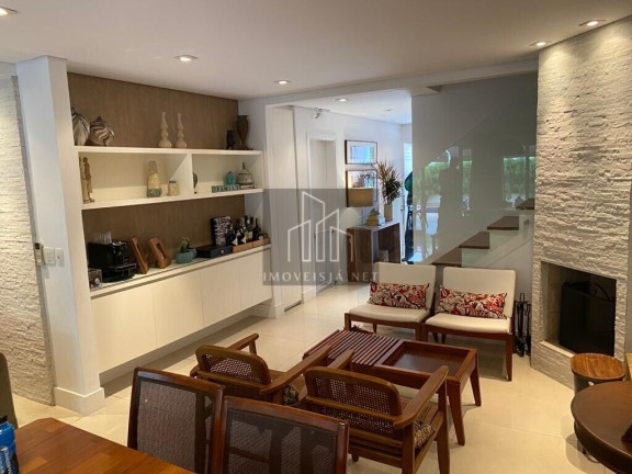 Imagem Casa com 3 Quartos à Venda, 230 m² em Tamboré - Santana De Parnaíba Imagem Casa com 3 Quartos à Venda, 230 m² em Tamboré - Santana De Parnaíba
