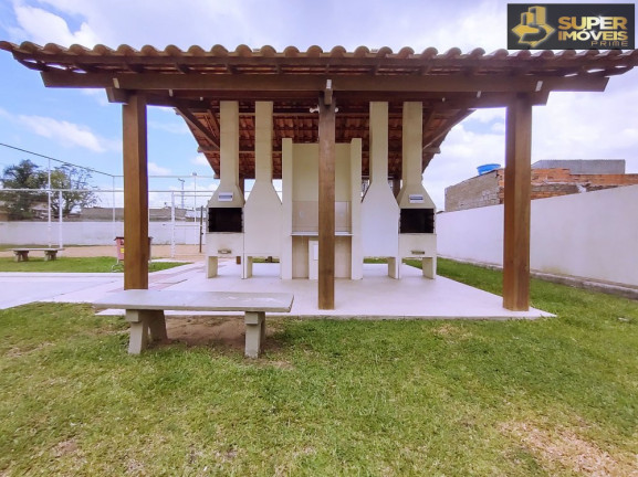 Imagem Apartamento com 2 Quartos para Alugar, 45 m² em Três Vendas - Pelotas
